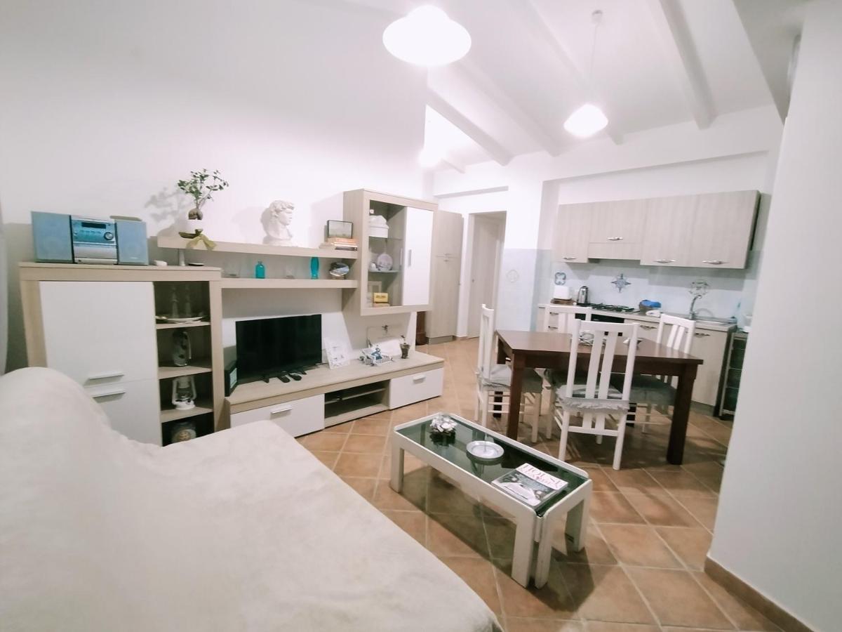 Villino L'Aranceto Sorrentino Bed & Breakfast Мета Екстериор снимка
