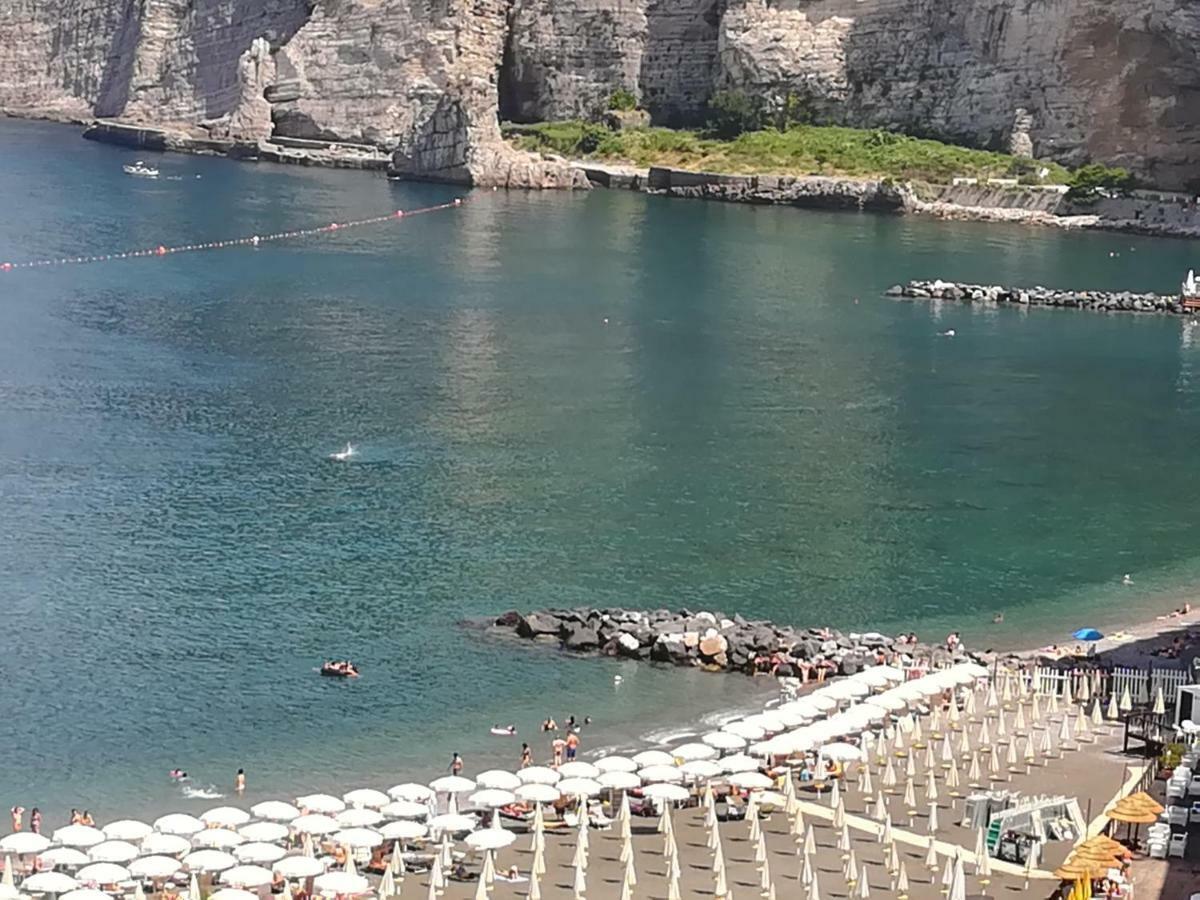 Villino L'Aranceto Sorrentino Bed & Breakfast Мета Екстериор снимка